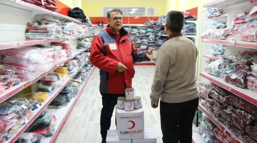 T&uuml;rk Kızılayı&rsquo;ndan İhtiya&ccedil; Sahiplerine Yardım Eli