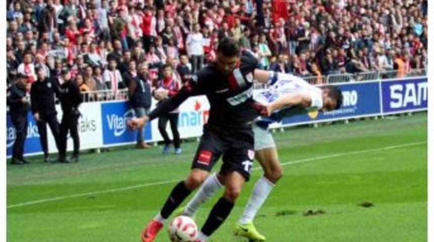 Samsunspor İle Gaziantepspor 37. Randevuya &Ccedil;ıkacak