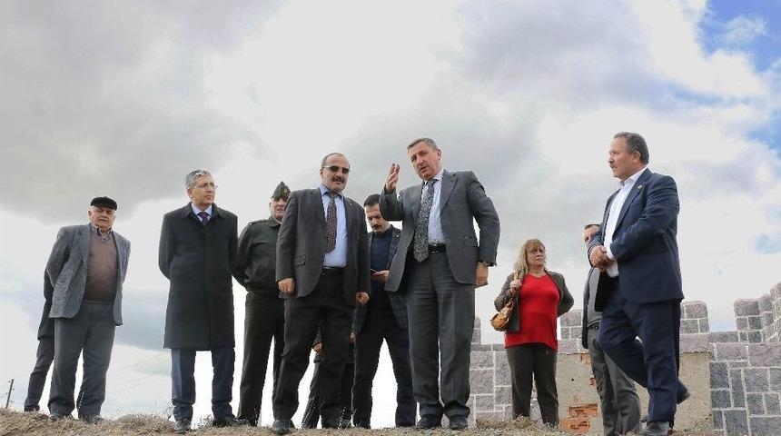 Vali Yılmaz, Kozluca K&ouml;y&uuml;&rsquo;nde