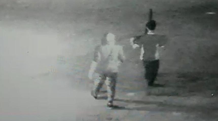 Motosiklet Ve Bisiklet Hırsızları Güvenlik Kamerasında