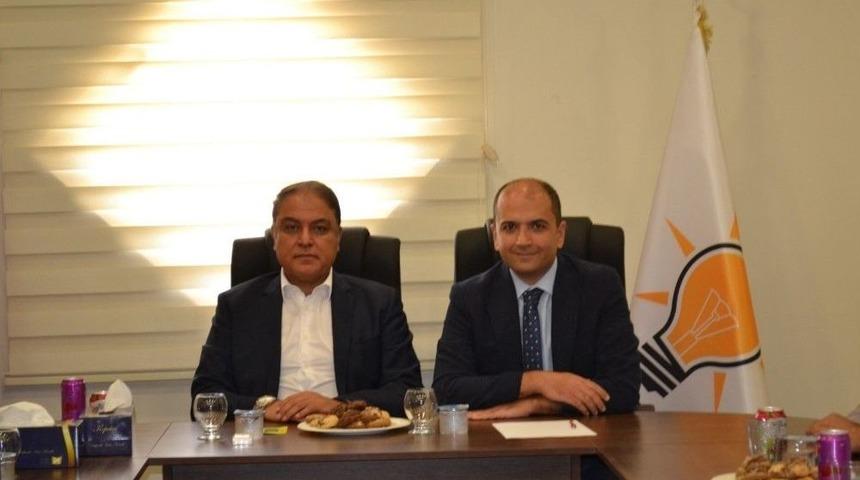 Vali Tekinarslan&rsquo;ndan Ak Parti İl Başkanına Hayırlı Olsun Ziyareti