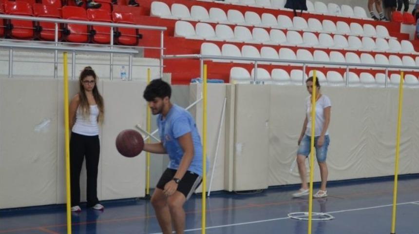 Spor Bilimleri Fak&uuml;ltesi&rsquo;nde &Ouml;zel Yetenek Sınavları Başladı
