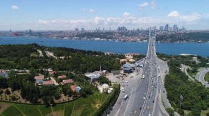 Bayram&rsquo;da K&ouml;pr&uuml; Ve Otoyollar &Uuml;cretsiz Olacak