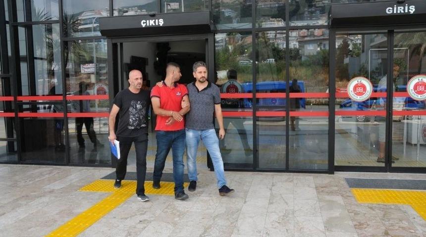 Alanya’da Uyuşturucu Operasyonuna 2 Tutuklama