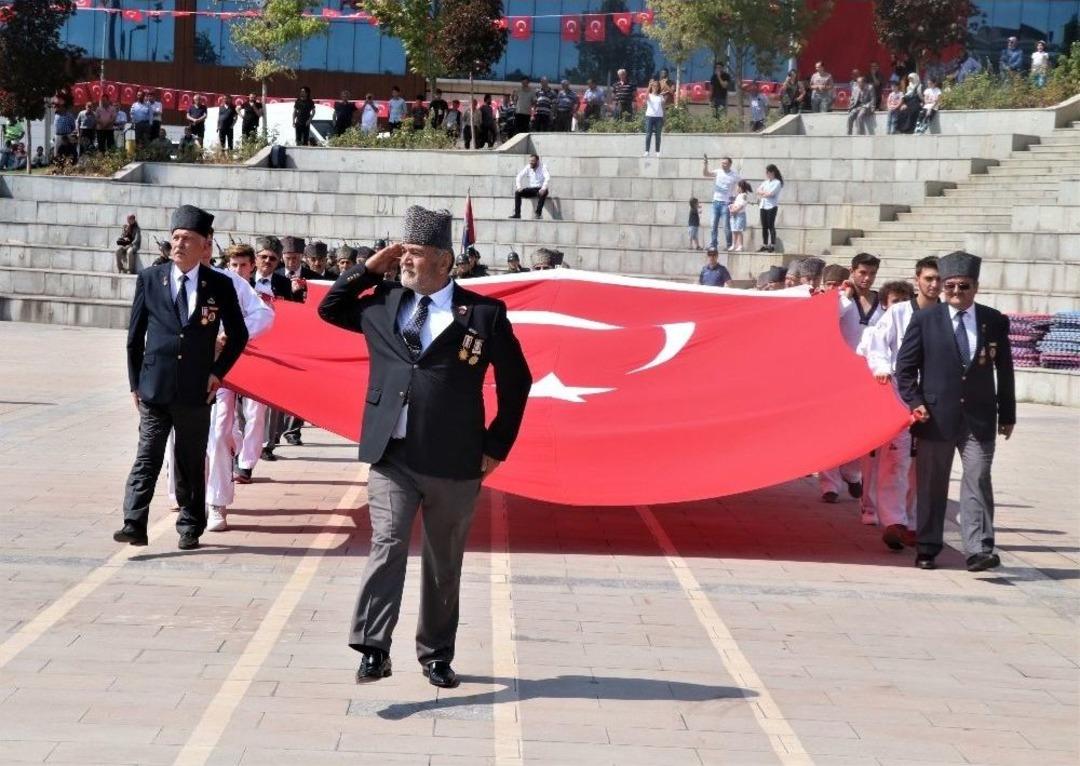 Karab&uuml;k&rsquo;te 30 Ağustos Zafer Bayramı Kutlamaları