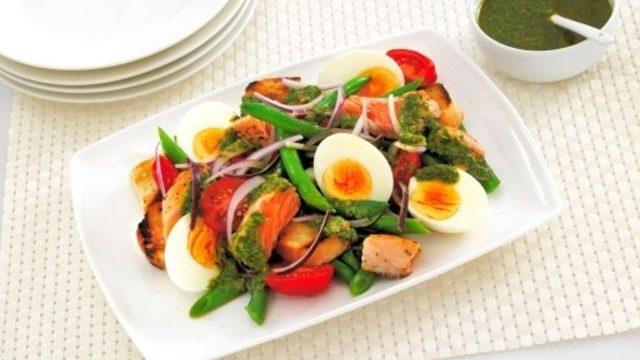 Yeşil Soslu Yaz Salatası