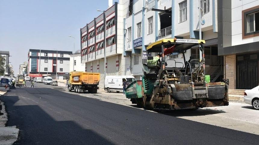 Şahinbey&rsquo;te Asfalt &Ccedil;alışmaları T&uuml;m Hızı İle S&uuml;r&uuml;yor