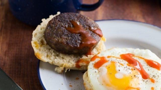 Yumurtalı Muffin Burger