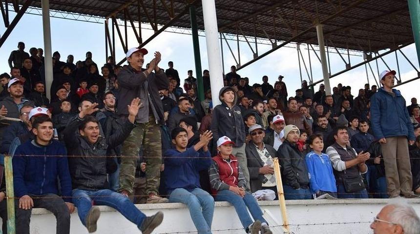 Şuhut Belediye Hisarspor Ligden Çekildi