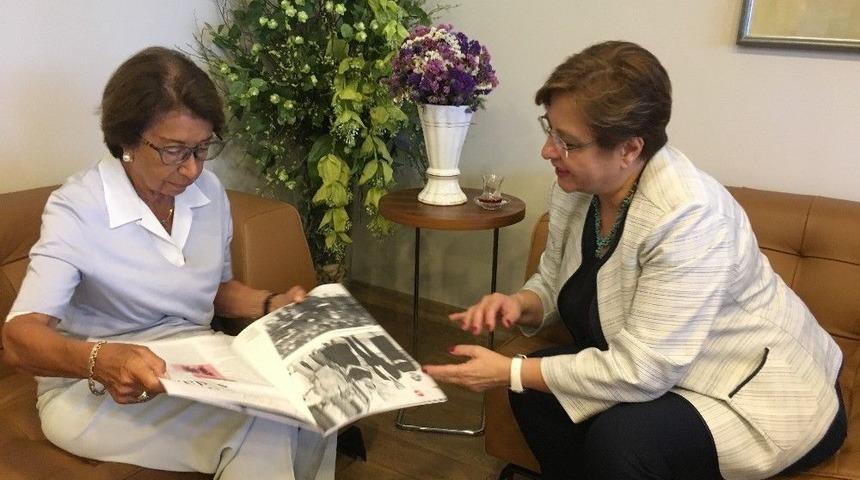 İsmet İn&ouml;n&uuml;&rsquo;n&uuml;n Kızı Başkan Pekdaş&rsquo;la İn&ouml;n&uuml; M&uuml;ze Evi&rsquo;ni Konuştu