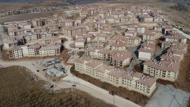 Gaziantep’te Su Konut Ve Ulaşımda Türkiye’ye Model Projeler Hayata Geçirildi