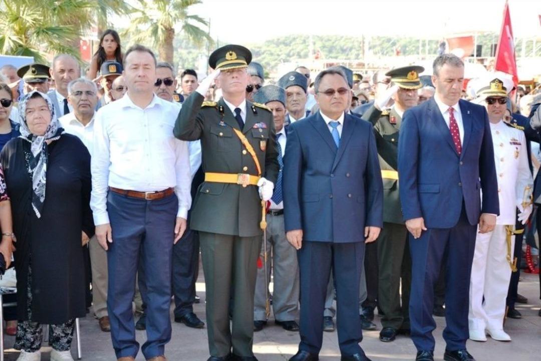 Ayvalık&rsquo;ta Zafer Bayramı Doruğa &Ccedil;ıktı