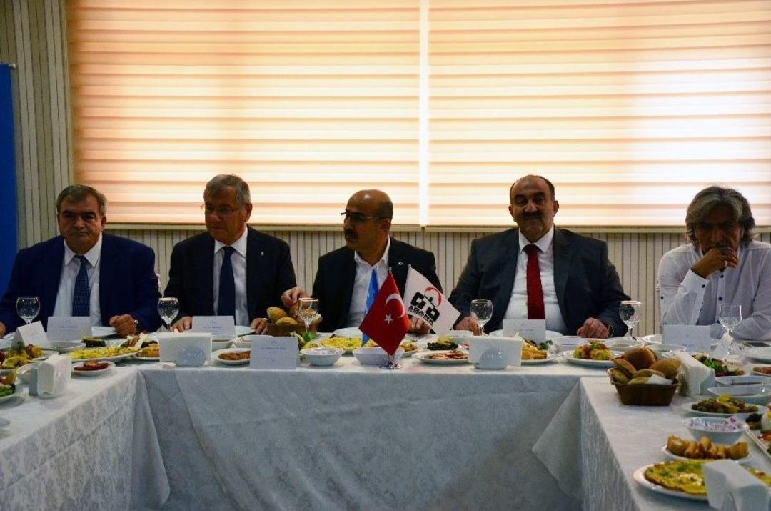 Uzunkaya: &ldquo;dolardaki Y&uuml;kseliş, Aldığımız Ve Alacağımız Mesafeyi Durduramayacaktır&rdquo;