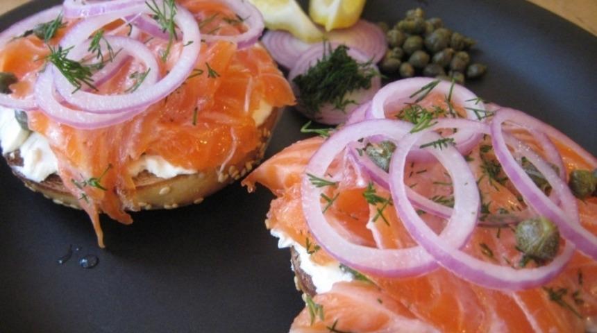 Ev Yapımı Füme Somon