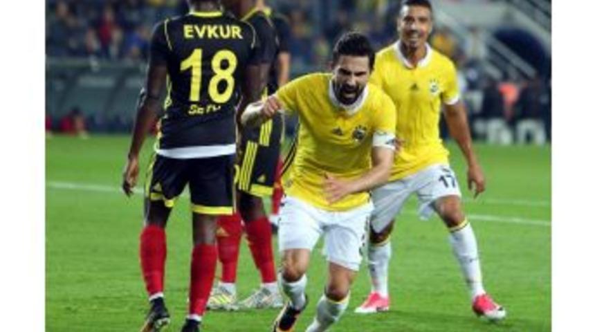 Fenerbah&ccedil;e Derbi &Ouml;ncesi Moral Arıyor