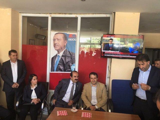 Ak Partili Milletvekili Dinç’ten Yüksekova’ya Ziyaret 1