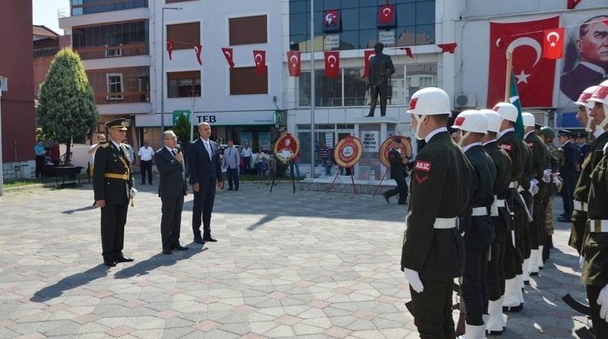 Hayrabolu&rsquo;da 30 Ağustos Zafer Bayramı T&ouml;renlerle Kutlandı