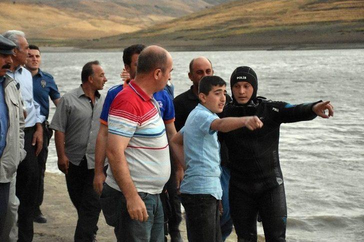 Serinlemek İçin Gölete Giren Çocuğun Cesedi Bulundu G4