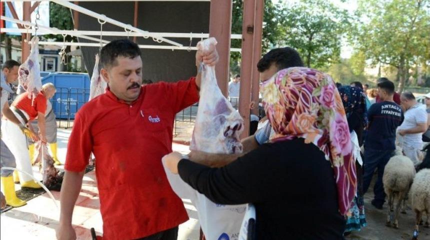 Antalya&rsquo;da Kurban Kesim Yerleri Belli Oldu