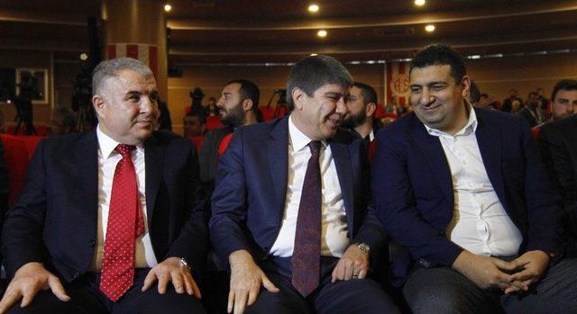 Antalyaspor’da Beklenmedik Karar