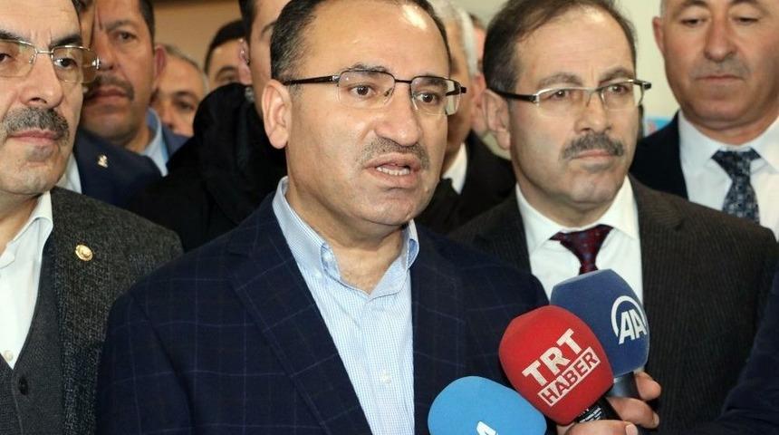 Bakan Bozdağ: "dini Konularda Bilenlerin Konuşması Esastır"