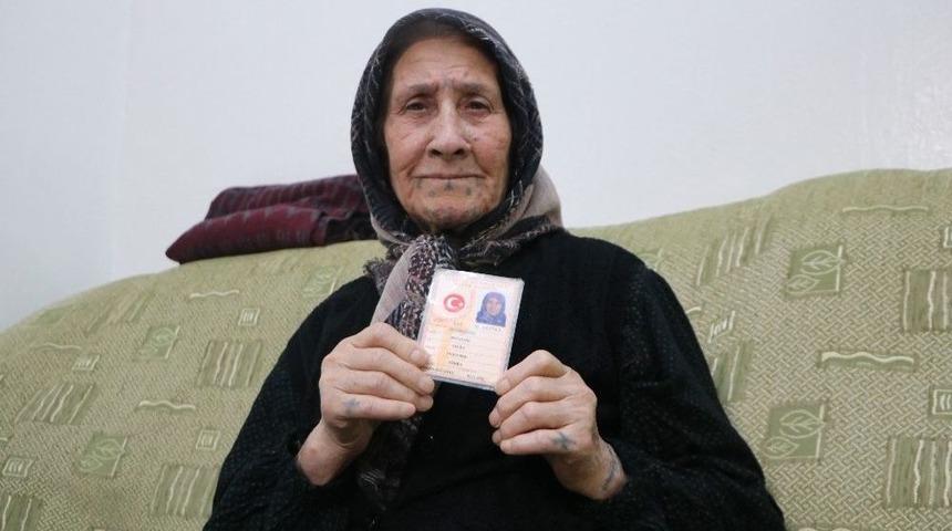 Ezo Gelin’in Kızı 19 Yıl Sonra Türk Vatandaşı Oldu