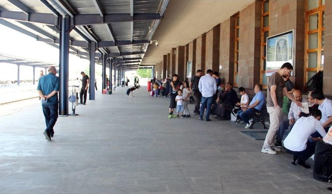 Doğu Ekspresi&rsquo;ne Yoğun İlgi Yazın Da Devam Ediyor