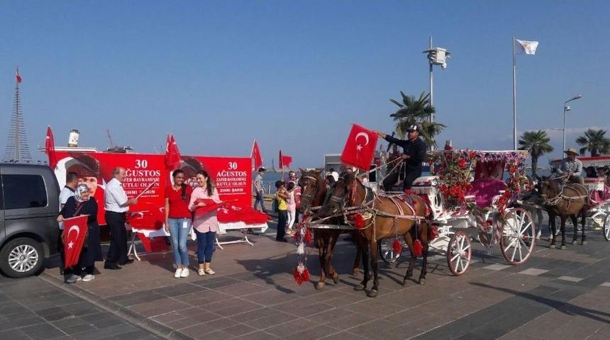 B&uuml;y&uuml;kşehirden Samsunlulara T&uuml;rk Bayrağı Hediyesi