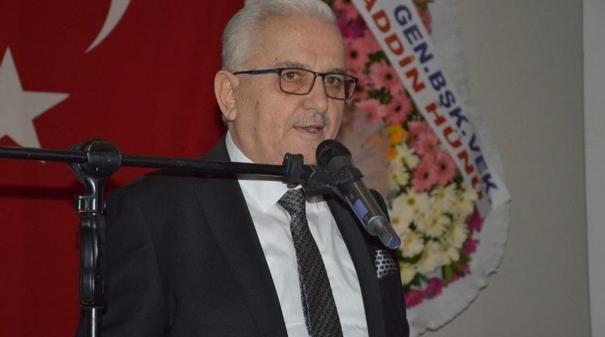 24 Yıllık Başkan G&uuml;ven Tazeledi