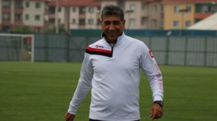 Sait Karafırtınalar: &ldquo;bir An &Ouml;nce S&uuml;per Lig&rsquo;de M&uuml;cadele Etmek İstiyoruz&rdquo;