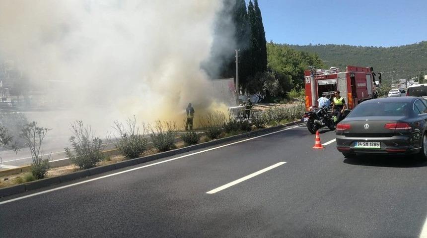 S&uuml;r&uuml;c&uuml; Canını Zor Kurtardı
