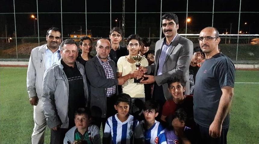 Kur&rsquo;an B&uuml;lb&uuml;lleri Sahada Da H&uuml;nerli