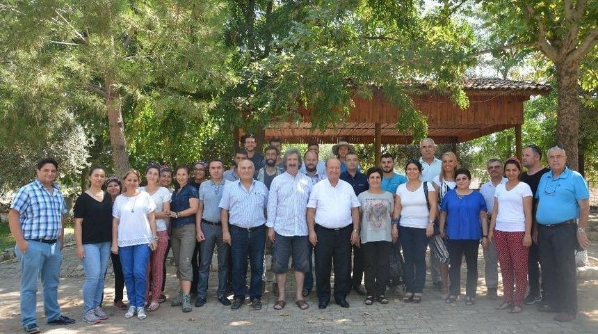 Başkna &Ouml;zakcan, Tarih Kokan Kahvaltıya Katıldı