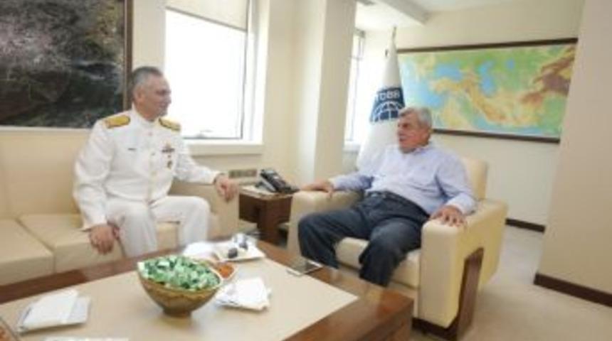 Tuğamiral Tok&rsquo;tan Başkan Karaosmanoğlu&rsquo;na Ziyaret