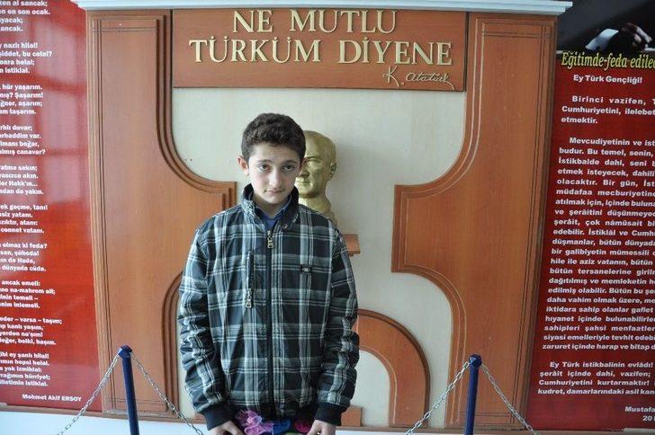 Simav Özel Eğitim Uygulama Okulu Öğrencilerinden Afrin Kareografisi G4