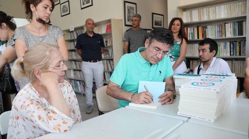 Yazar Kayadibi, Kitabını Anlattı