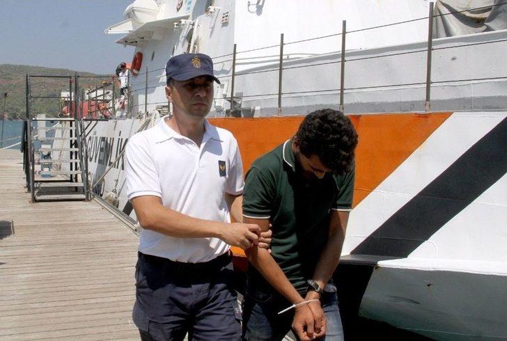 Fethiye’de 34 Kaçak Göçmen İle 3 Organizatör Yakalandı G2