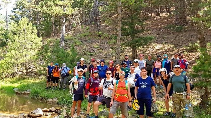 Afdos &Uuml;yeleri Akdağ Ve Tokalı Kanyonu&rsquo;na &Ccedil;ıktı