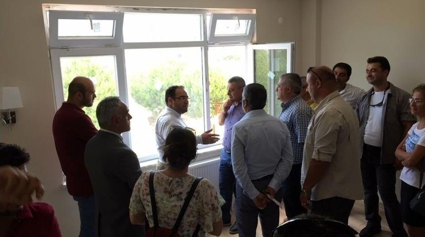 Rekt&ouml;r Acer G&ouml;k&ccedil;eada&rsquo;da İncelemelerde Bulundu