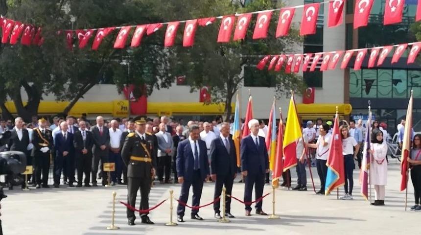 Gebze’de Zafer Bayramı’nın 96. Yıldönümü Coşkuyla Kutlandı