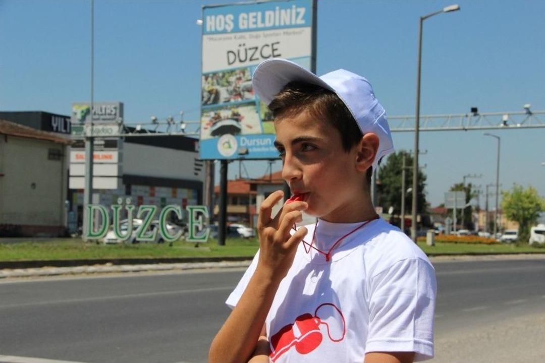 Kırmızı D&uuml;d&uuml;k Uygulaması D&uuml;zce&rsquo;de De Başladı