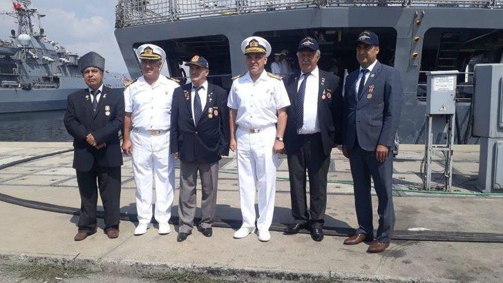 Büyük Zaferin 96. Yıldönümünde Donanma Komutanlığı Kapılarını Vatandaşlara Açtı G2