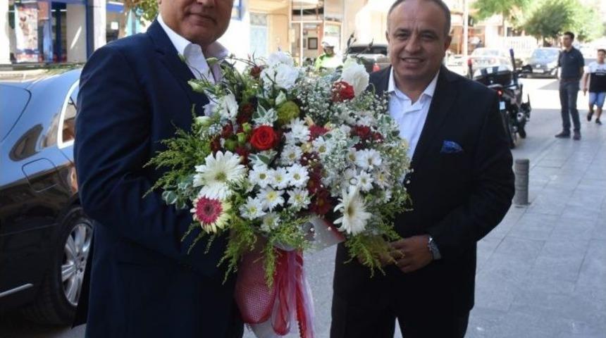 Vali Tekinarslan Esnafı Sorunlarını Dinlendi