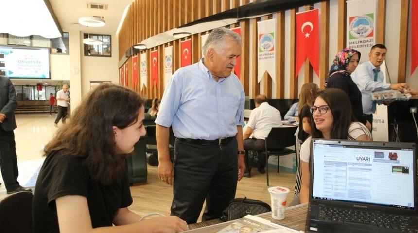 12 Bin G&ouml;n&uuml;ll&uuml; Turizm El&ccedil;isi Kayseri&rsquo;ye Geliyor
