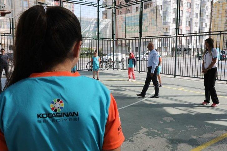 Başkan Çolakbayrakdar Okçuluk Kursunu Ziyaret Etti, Hedefi 12’den Vurdu G2