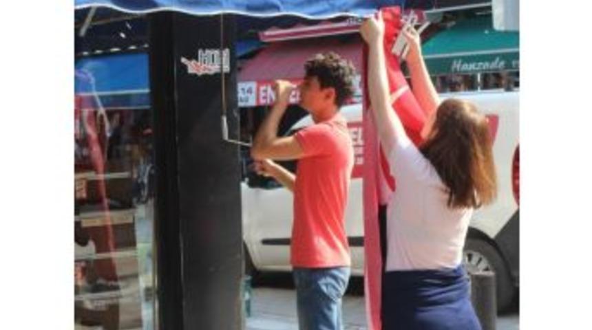 Zabıta Bayrak Asmayan Esnafları Tek Tek Uyardı