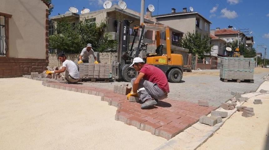 Ergene&rsquo;de Parke Taşı D&ouml;şeme &Ccedil;alışmaları