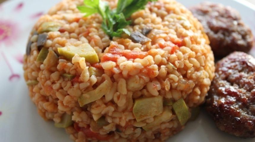 Sebzeli Pirinç Pilavı Tarifi