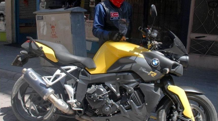 Kayserili Gurbet&ccedil;i Motosiklet &Uuml;zerinde 10 Bin Kilometre Yol Yaptı