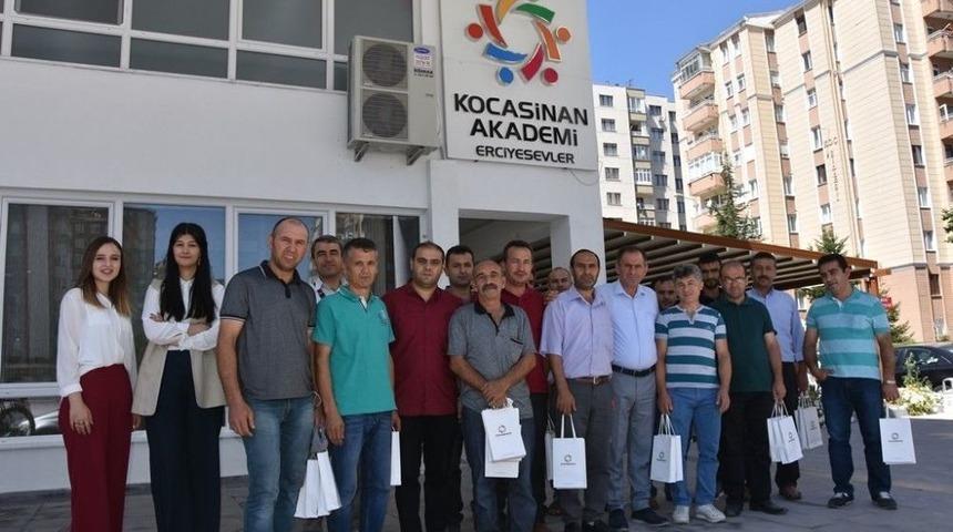 Kocasinan Belediyesi Geri D&ouml;n&uuml;ş&uuml;m Bilinci Aşılıyor